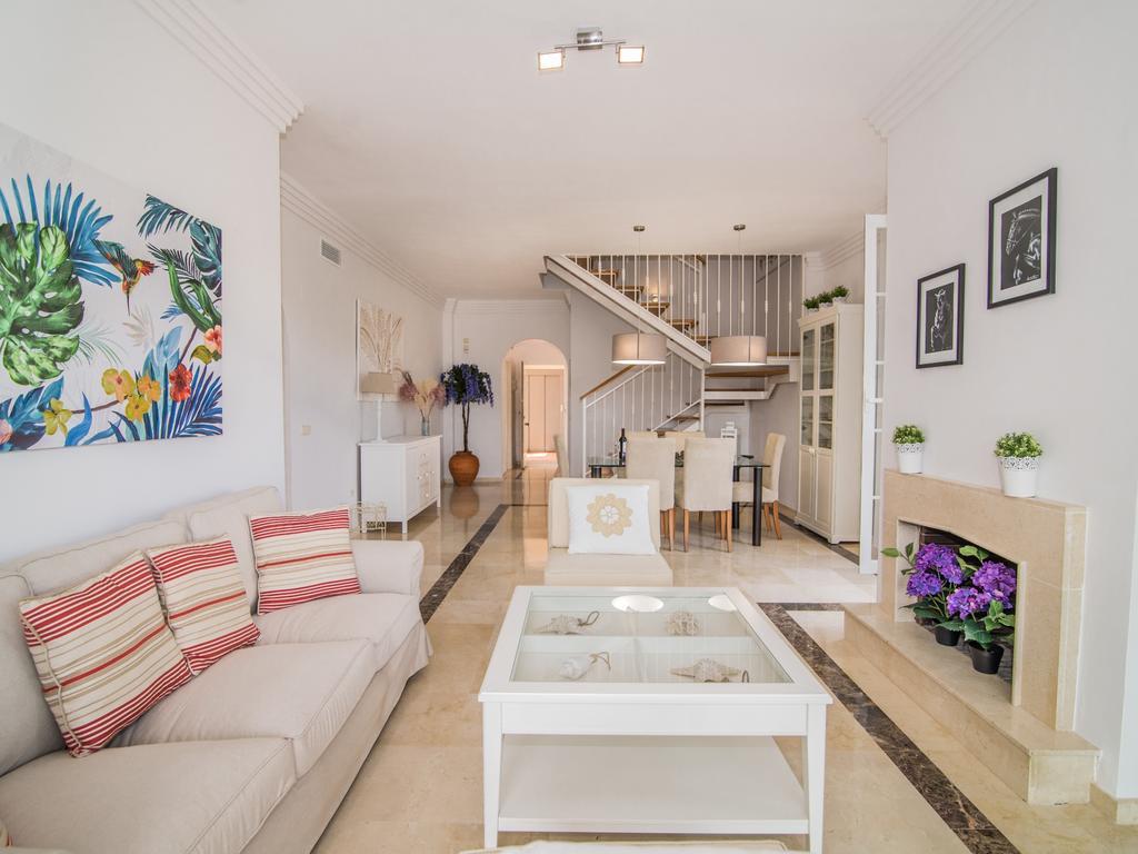 River Garden Spacious Penthouse ماربيا المظهر الخارجي الصورة