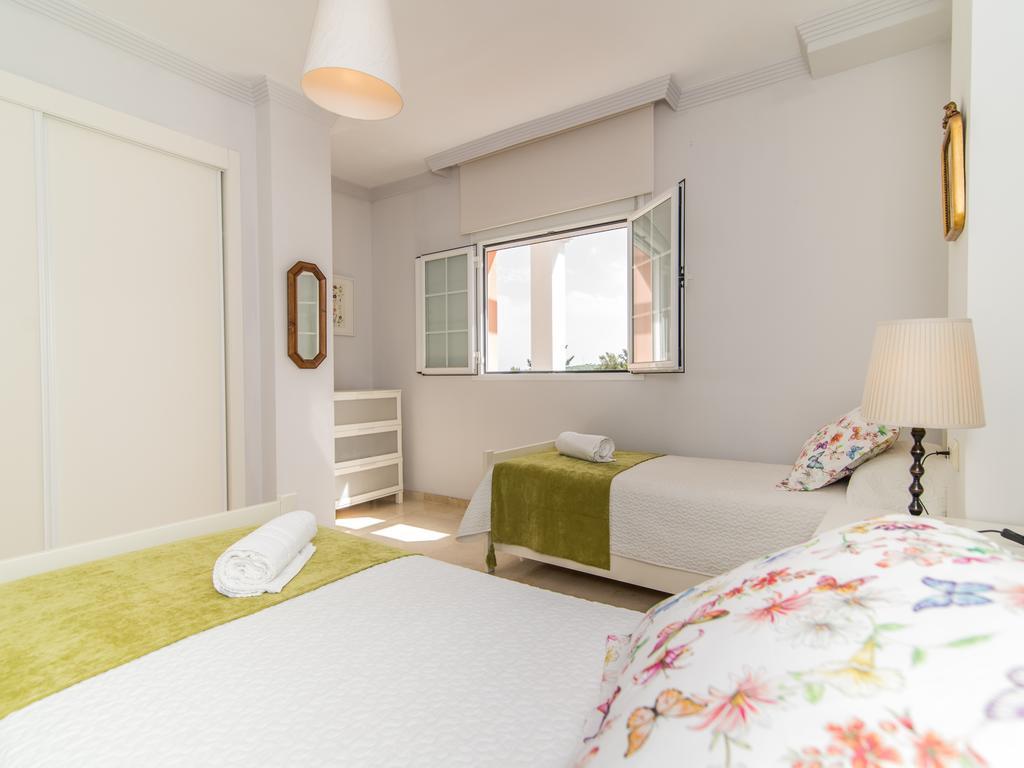 River Garden Spacious Penthouse ماربيا المظهر الخارجي الصورة
